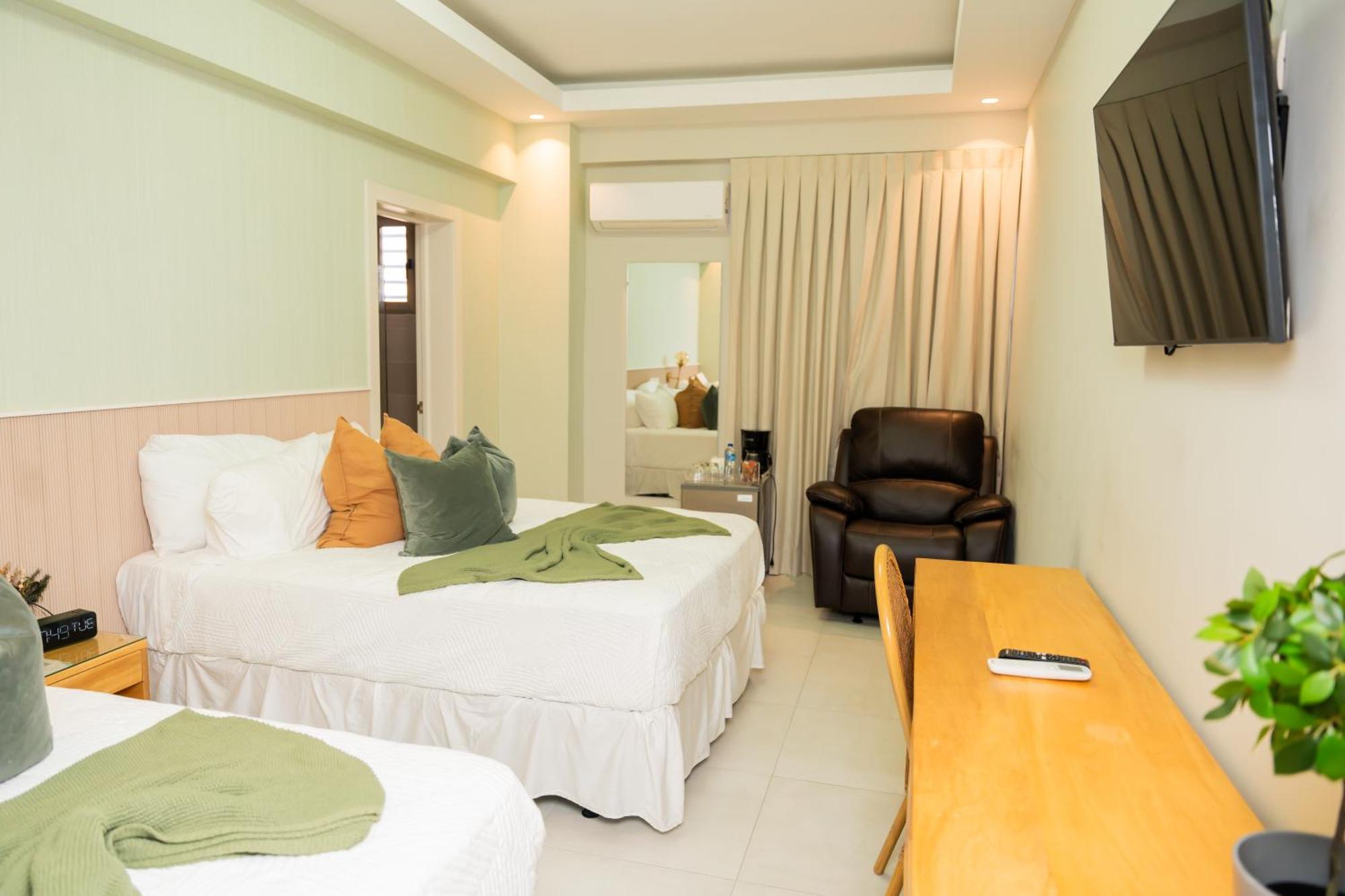 Hotel Stay Here Suites سانتو دومينجو المظهر الخارجي الصورة